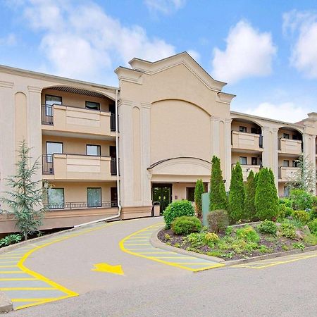 Travelodge By Wyndham Parsippany Exterior foto